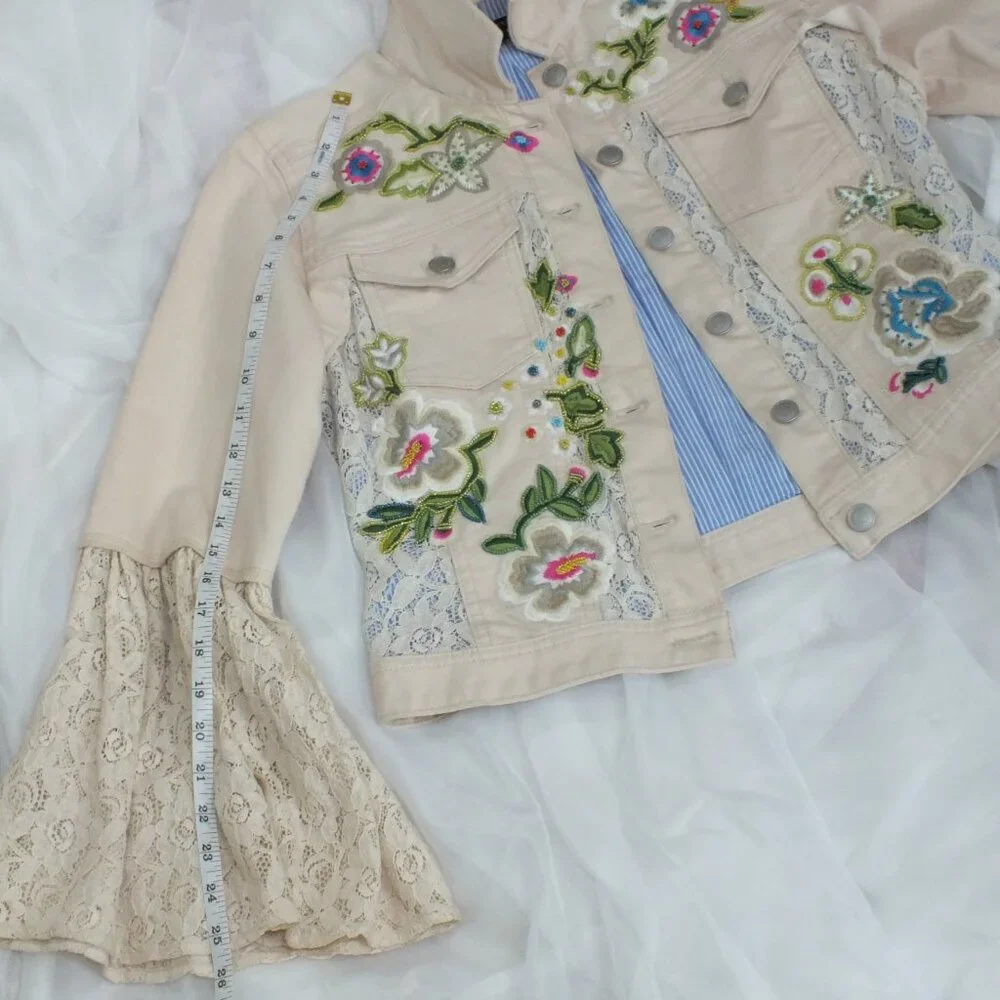 Vintage Boston Proper Small Beaded Floral Embroidered Denim Jacket Lace Cuffs - Picture 14 of 15